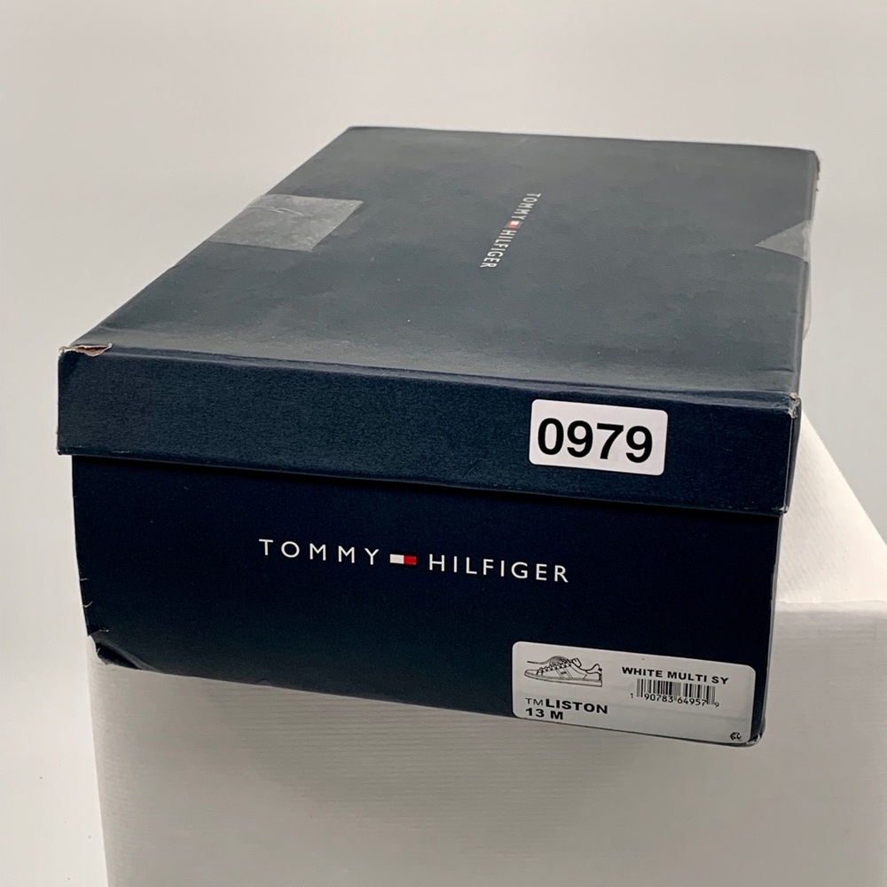 NWT NIB Tommy Hilfiger Listen Men’s White Leather Sneakers Shoes - Picture 10 of 11